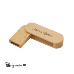 Wooden Name Engraved USB - 32 GB